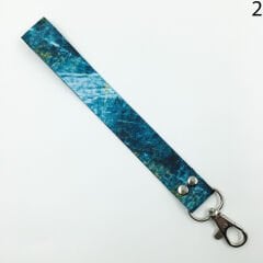 Yeşil Desenli Renkli İp Anahtarlık